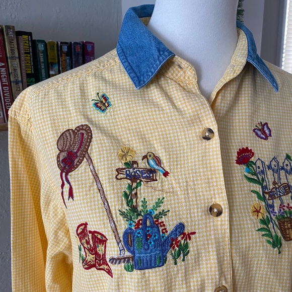 Vtg Yellow Micro Plaid Floral Garden Embroidered Granola Girl Cottagecore Top M - Picture 2 of 7